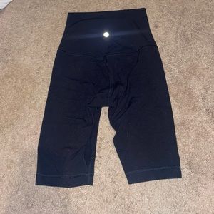 LULULEMON ALIGN SUPER HW BIKER SHORT SZ 2 BLK 10”